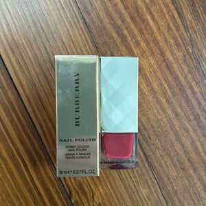 Burberry Nail Polish, Military Red No. 300